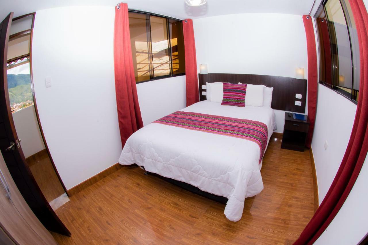 La Casa De Balcones 2*